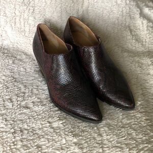 Size 8.5 Lucky Brand leather bootie